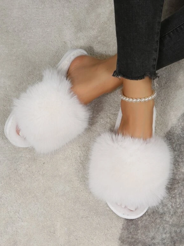 White Extra Fluffy Slippers