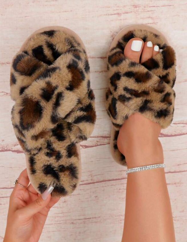 Leopard Print Fluffy Slippers