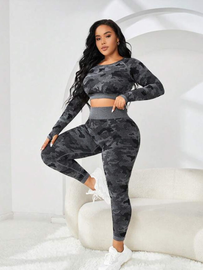 Gym Bunny Black & Grey Camo Long Sleeve Gym Set - Plus